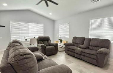 NEW! Private Lux Home Near Airport, Affordable AZ - Foto 27
