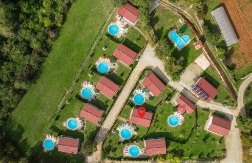 Awesome Home In Tinjan - Foto 1