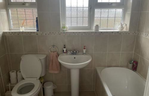 Beautiful Modern Cottage in Beaconsfield 3 bed - Foto 4