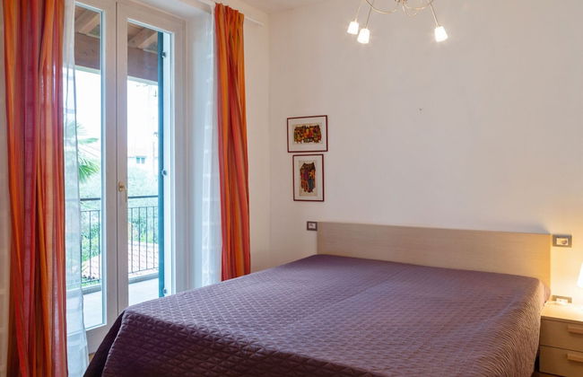 Elegant Holiday Home in Lazise with Swimming Pool near Lake - Foto 2