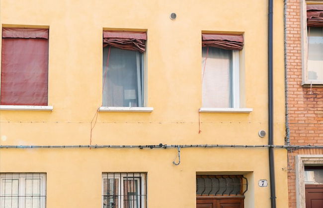 Ferrara Be My Guest - Foto 23