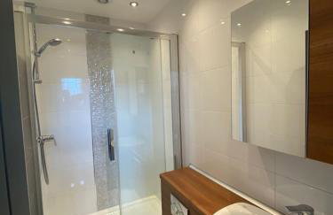 Modern 2bed warehouse conversion apartment for 6 people - London - Foto 8