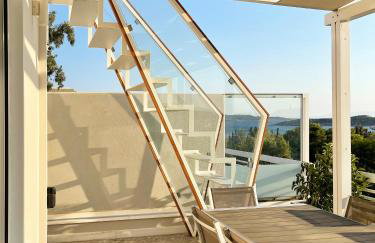 Blue Bay Vouliagmeni Luxury Apartment - Photo 6