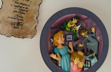 THE ENCHANTED HOUSE ( 15 min walk to Disney) - Foto 8