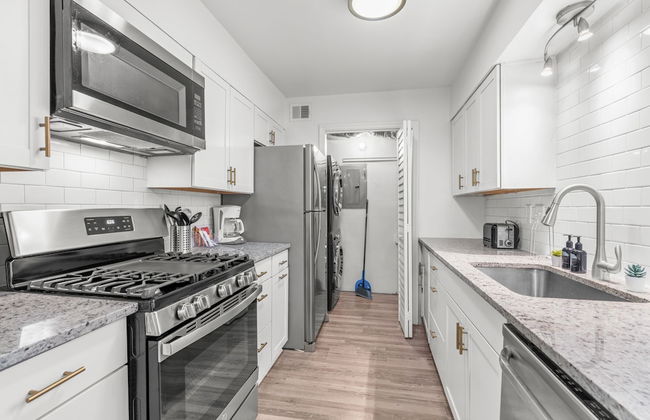 Juniper Furnished Apartments - Photo 63