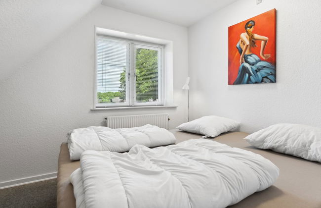 "Essie" - 20km from the sea - Foto 18