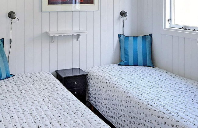 10 Person Holiday Home in Farevejle - Foto 9