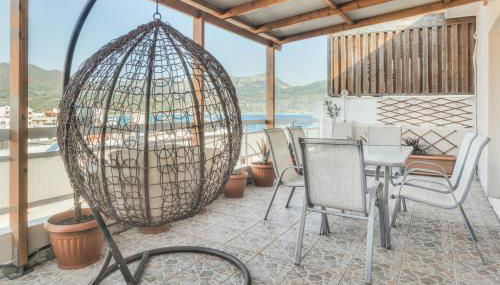 Alpha & Omega - Foto 3