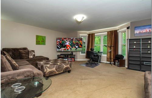 Modern home near Cleveland - Foto 55