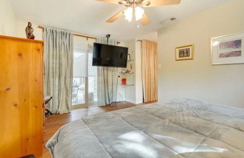 Austin Home Near Zilker Park with Yard Pets Allowed - Photo 17