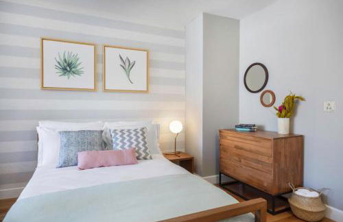 Theater District Studio w Indoor pool NYC-142 - Foto 9