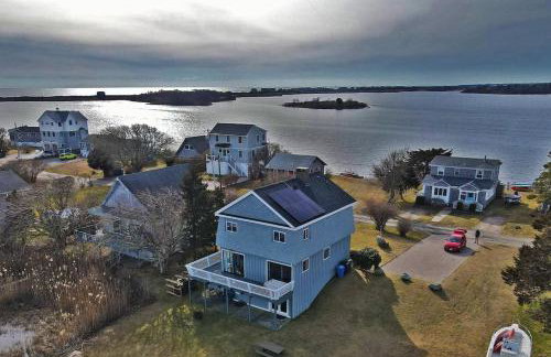 Waterfront Salt Pond House, water view and dock - Foto 22