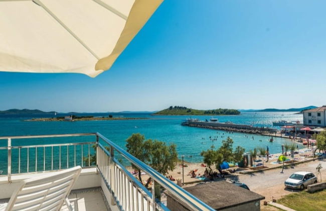 Lovely Apartment in Pakostane With Terrace - Photo 36