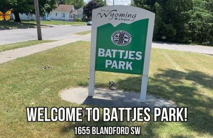 Lovely PET FRIENDLY three bedroom in desirable Urbandale Location! 3 Home by RedAwning - Foto 78