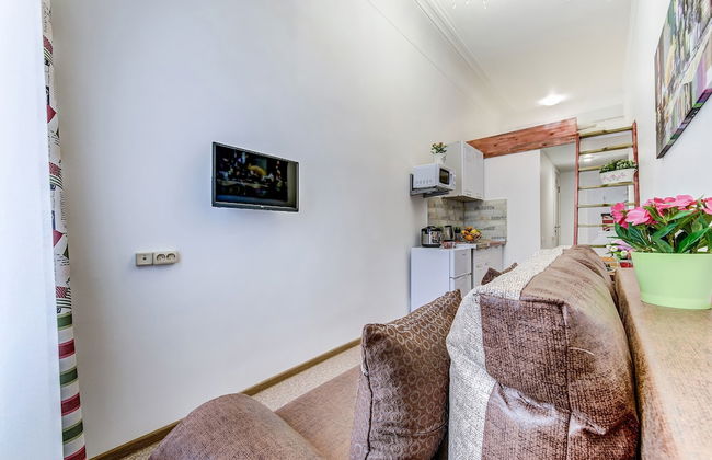 Semeiniy Ochag on Kurlandskaya - Photo 9