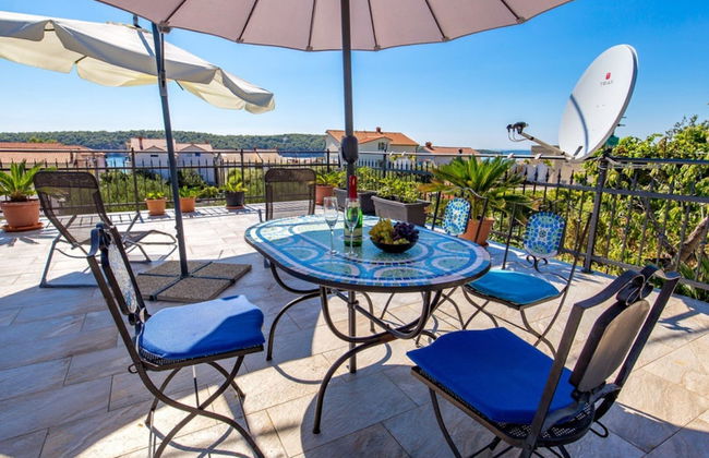 Luxury Rab Apartment With Terrace - Foto 13