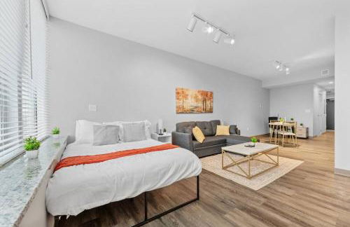 MDRN Escape with Natural Light Wi-Fi Gym Parking - Foto 3