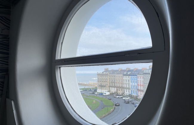 Fayvan Apartments - Photo 10