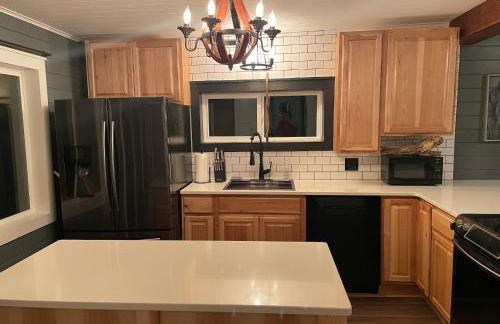 Riverside Retreat - Photo 7