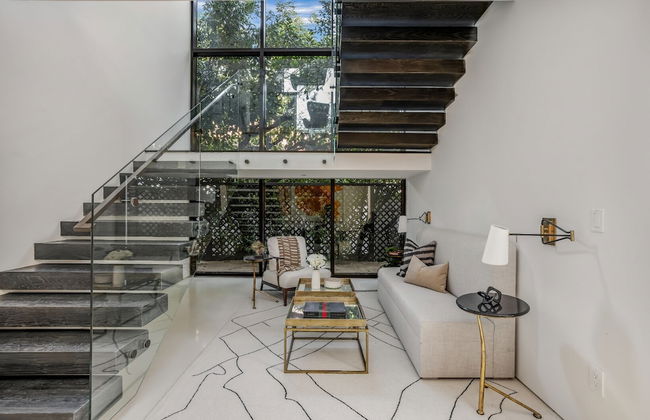 Laurel Canyon - Photo 59