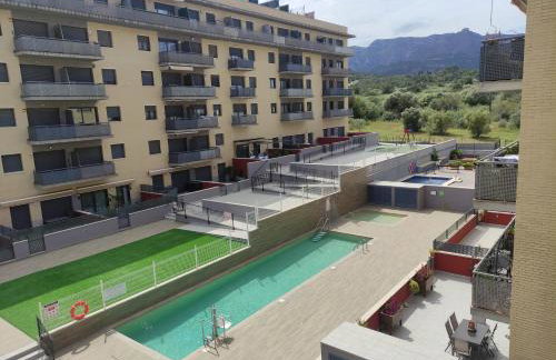 Apartamento nuevo con piscina y amplio balcon - Photo 2