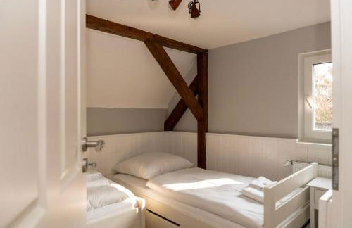 LANDHAUS by Comfort Housing - up to 7 guests - Foto 13