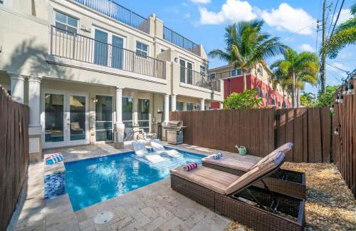 Lux Home with Rooftop & Elevator 2mi to Beach - Foto 1