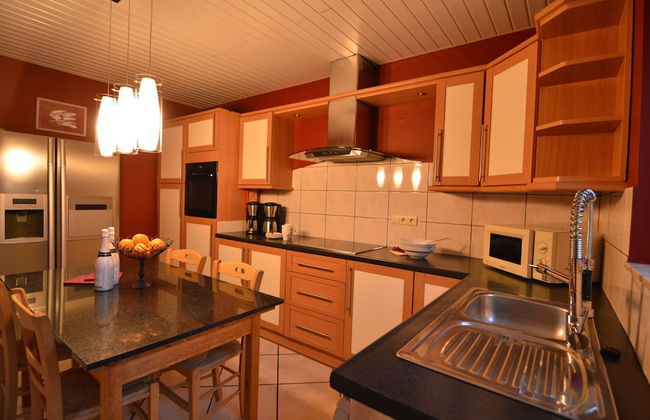 Holiday Home in Waimes With Pool & Sauna - Photo 14