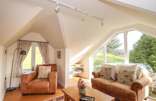 Highbeck Cottage - Photo 5