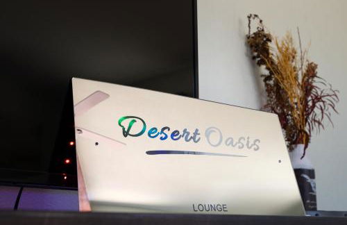 NEW! Huge Game Room, Hikeable, Red Rock View, Fireplace, Ping Pong, Yoga, Golf Course, Pickle Ball! - Foto 6