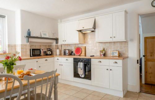 2 Bed in Niton oc-b31835 - Photo 3