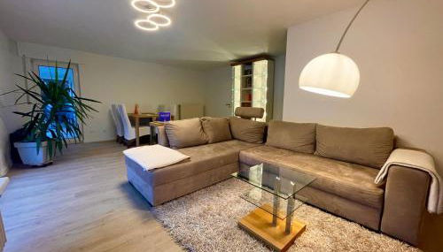 Charmante Doppelhaushälfte mit geräumiger Wohnung und Sonnenterrasse in Wiehl - Foto 3