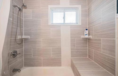 Newly renovated 3 bed/1 bath for visits to DC/UMD! - Foto 24