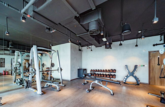 Pristine Cozy One Bedroom Suite - Photo 18