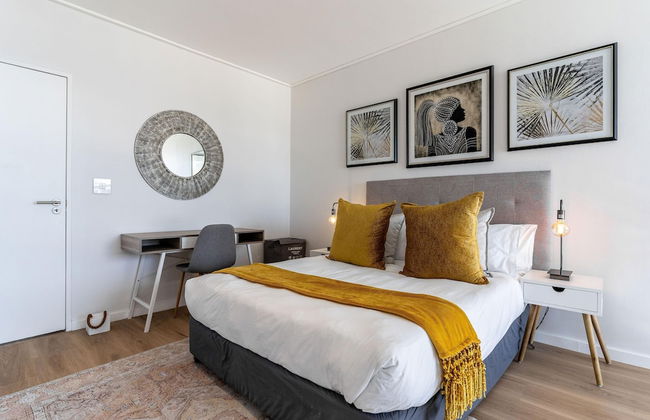 Urban Palette - Modern Artistic Green Point Apt - Foto 17