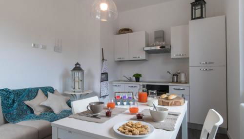 Maji Como Lake apartments - Foto 3, stove