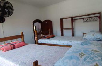 Casa Rosa de Peruíbe - Casa de Temporada 3 dormitórios, 10 hóspedes, piscina, wi-fi, netflix, 800 metros da praia - Photo 28
