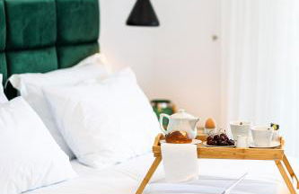 Evilio Suites, Inspired Family Retreat with Pool, Βy ThinkVilla - Foto 31