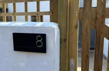 Amo Mews House - Central, Private Patio & Free Parking - Foto 15