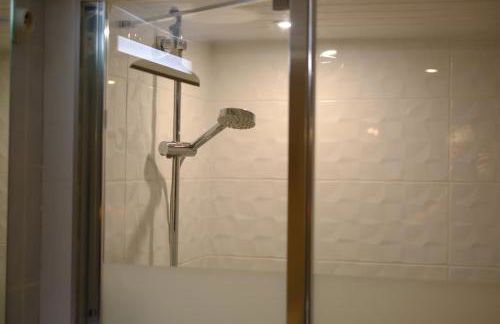 Maison familiale avec jardin à 5 min de Rouen - Foto 13