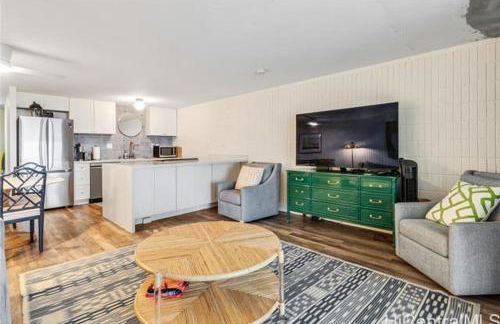 NEW Beachfront Condo - Photo 8