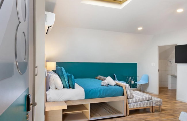 Urban Oasis ApartHotel - Photo 19