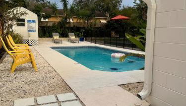 Tropical escape Pool Garden & Patio Near Tampa - Photo 5, Game Room