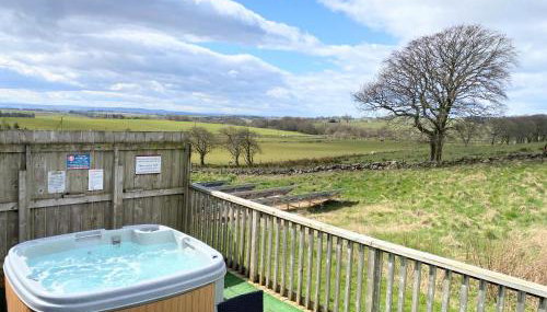 Torridon 12 with Private Hot Tub - Fife - Loch Leven - Lomond Hills - Foto 3