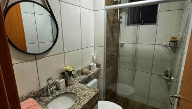 Apartamento elegante super completo no castelo - Foto 2