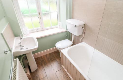 Hury Lodge - Photo 18