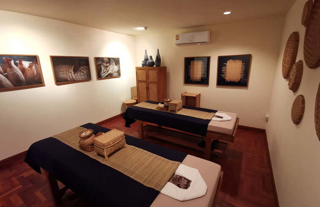 Traditional Thai Massage in Chiang Mai - Photo 4