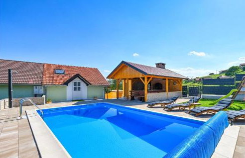 Cozy Home In Vrhi Pregradski With Sauna - Foto 1