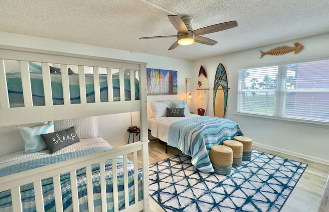 Pier Pressure Beachfront w Pool - Foto 43