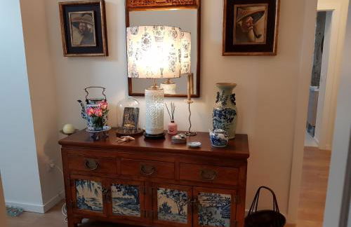 Luxurious Pink House and Parking - Foto 3